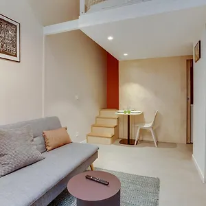 comfy-apt-in-lyon-by-guestready.hotels-rhonealpes.com/